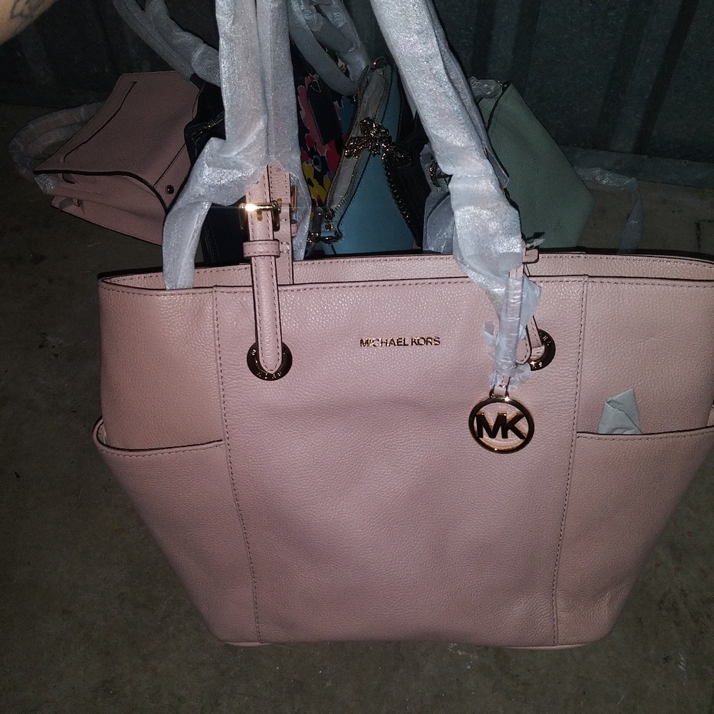 Michael Kors purse